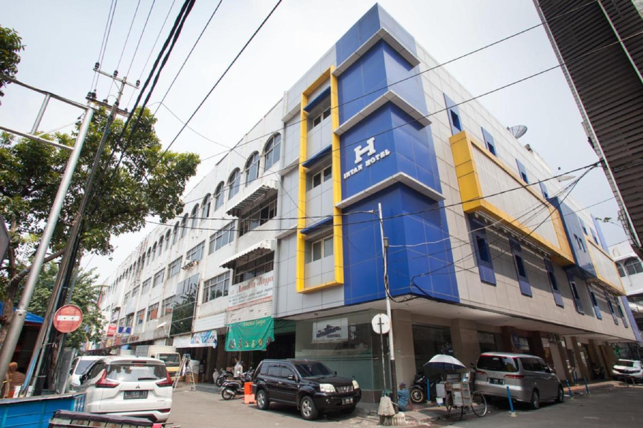 Reddoorz Near Pasar Turi Station Hotel Kapasari Exterior photo